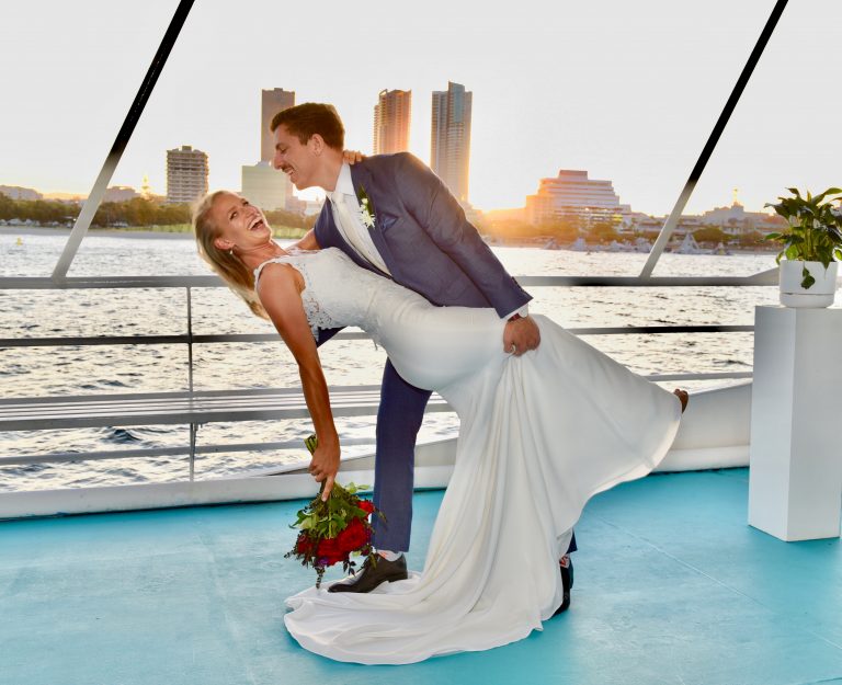 deluxe wedding cruises gold coast